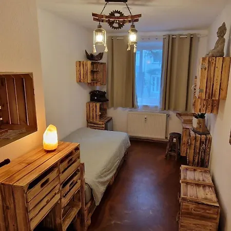 W9 Rosalux Homestay *